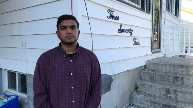 Bed bugs and cockroaches: International students in Sudbury, Ont., decry landlord for 14-bed home conversion